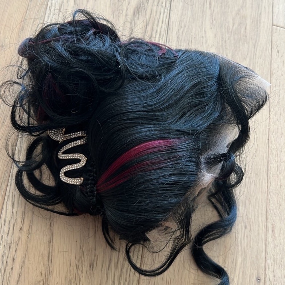Elegant Black Hair Wig for Women - Picture 4 of 8